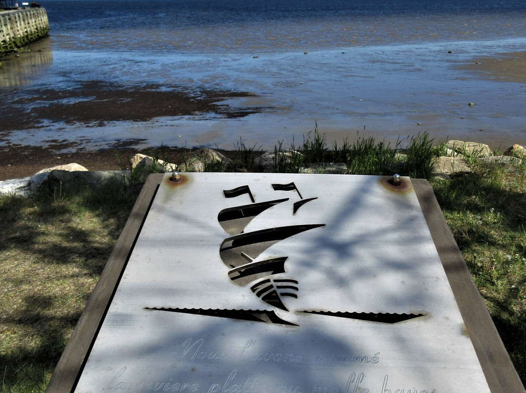 Parc Du Quai Casgrain-拉马尔拜必去景点