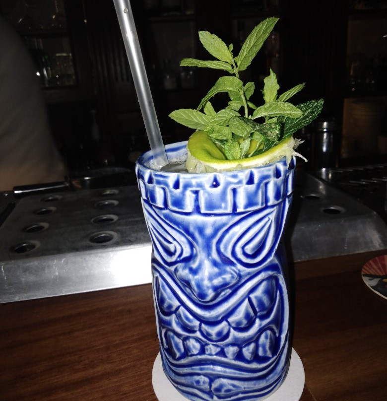 Foiniki Cocktail Bar-Chora必去景点