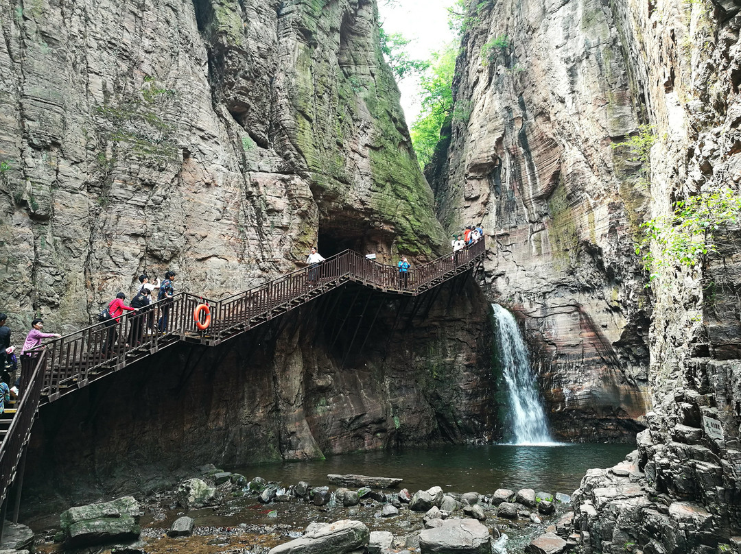 龙潭大峡谷-新安县必去景点