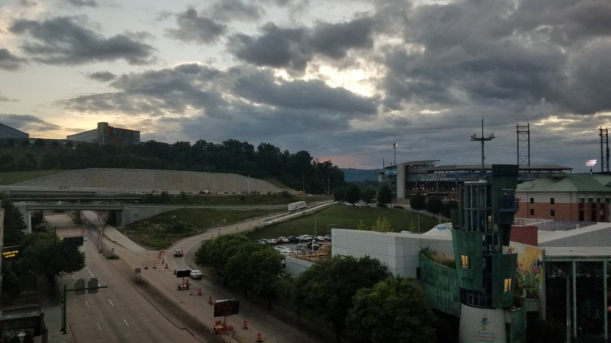 查塔努加市中心欢朋套房酒店-酒店景观