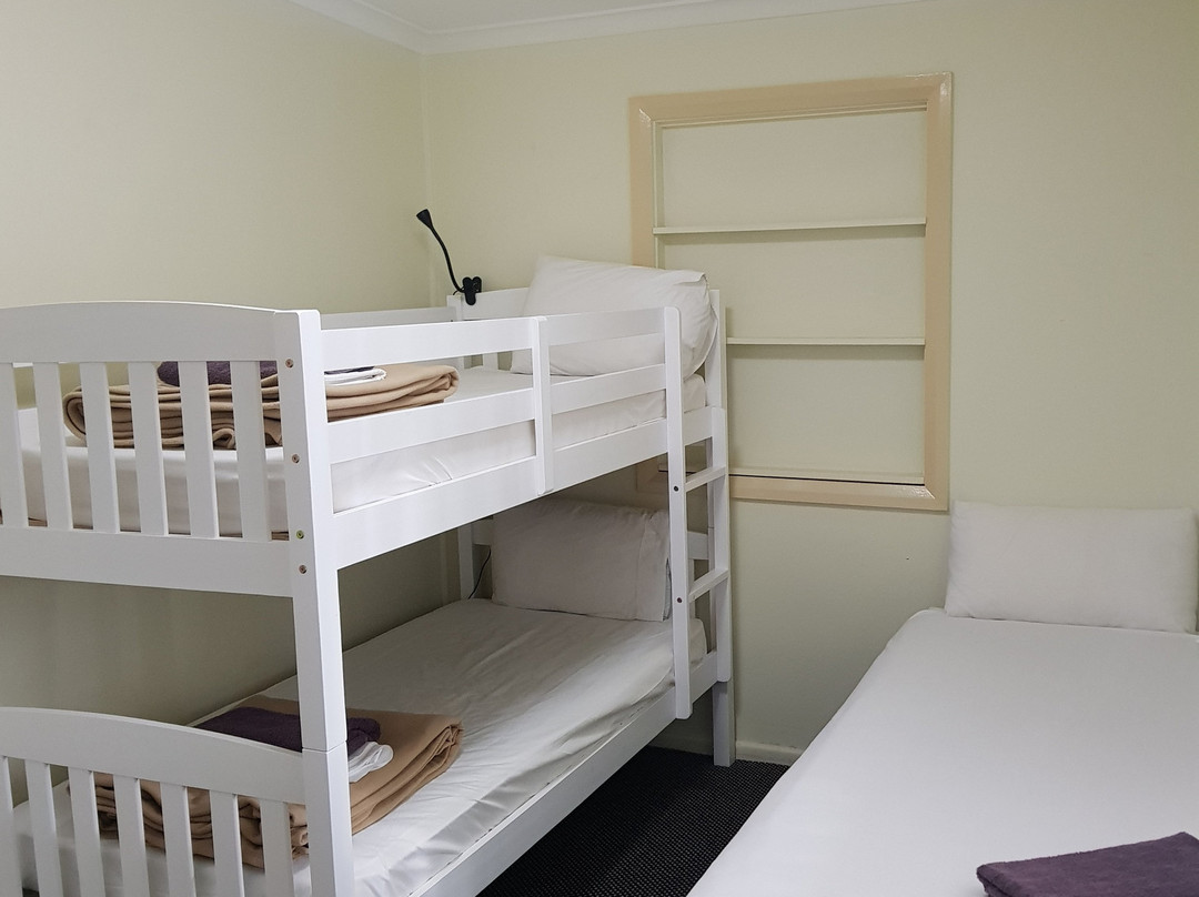 Canberra Ave Villas主图