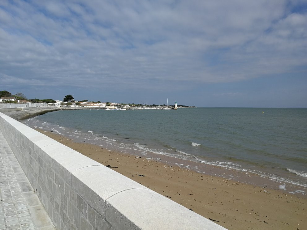 Plage de l'Arnerault景点图片