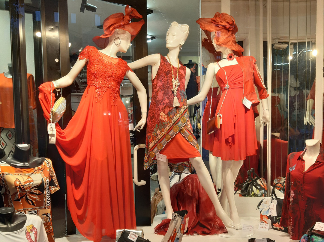 La Pantera Nera Abbigliamento E Accessori Moda-基安奇安诺泰尔梅必去景点