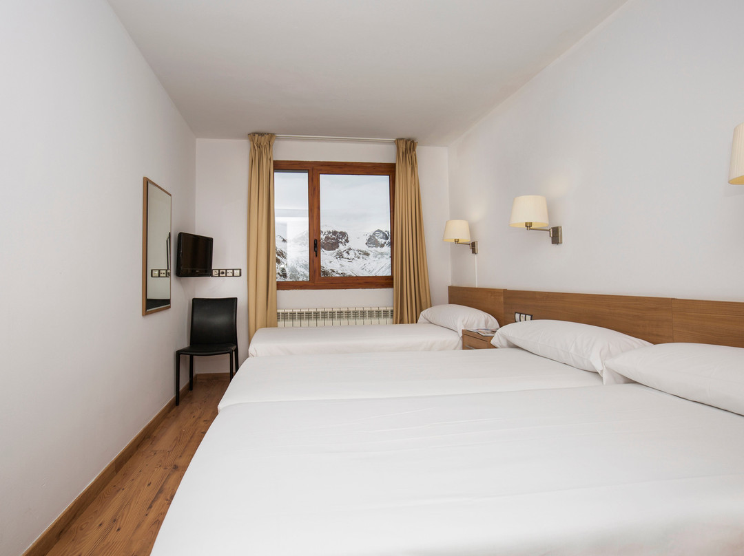 Hotel Catalunya Ski主图