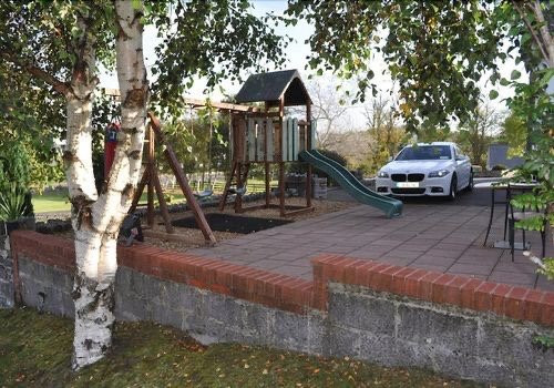 米尔城屋旅馆主图