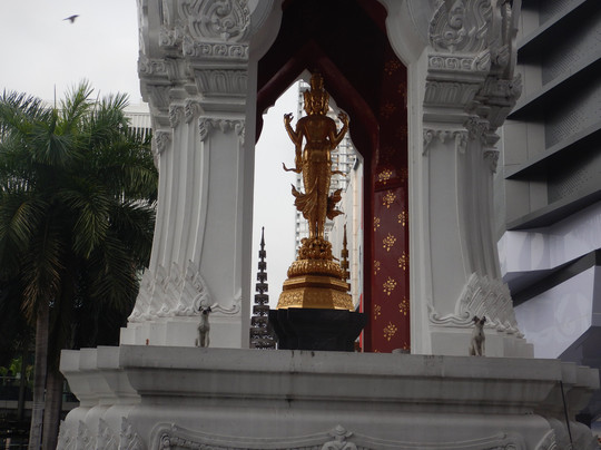 三面佛-曼谷必去景点