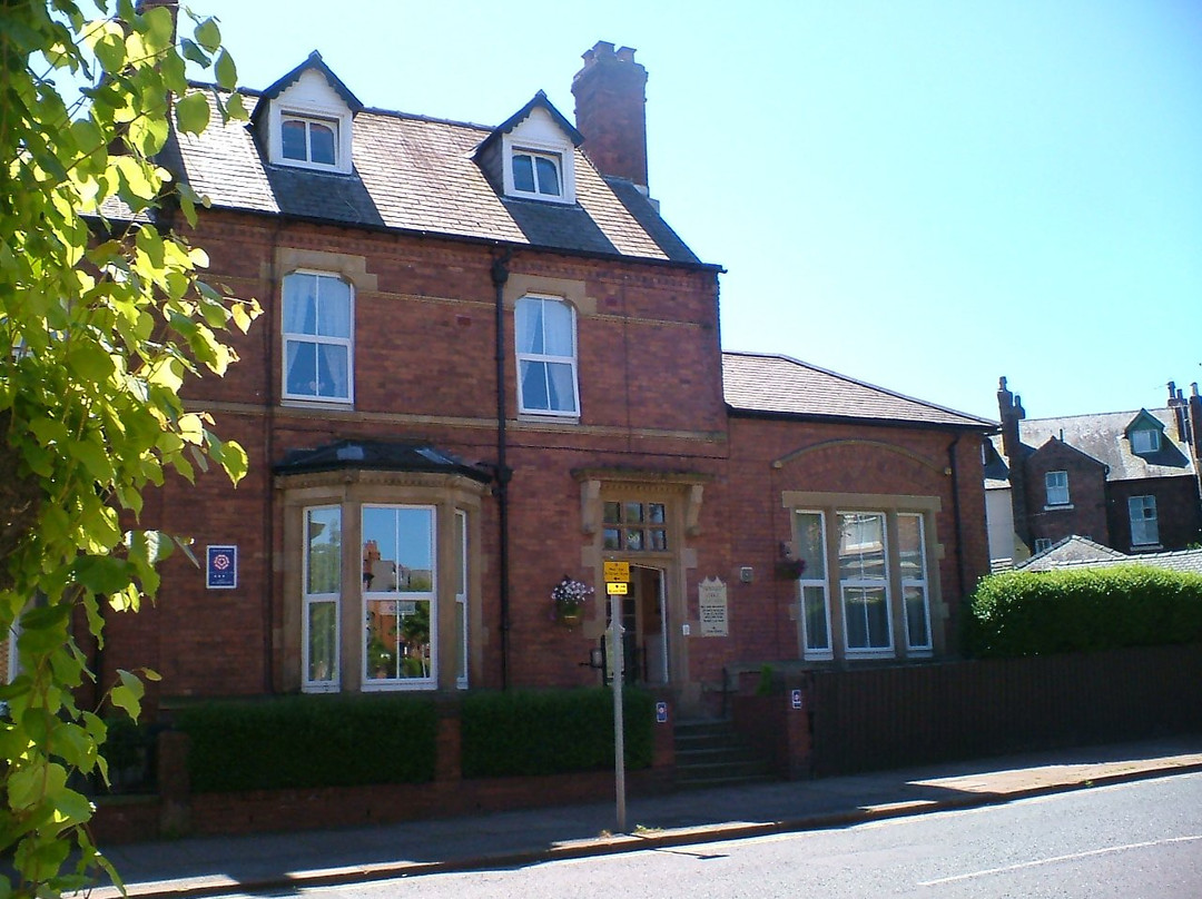 Howard Lodge Guest House