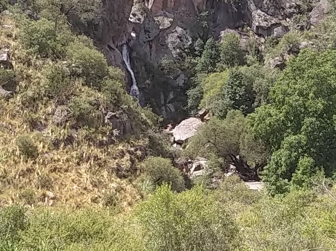 Salto de la Moneda-San Luis必去景点