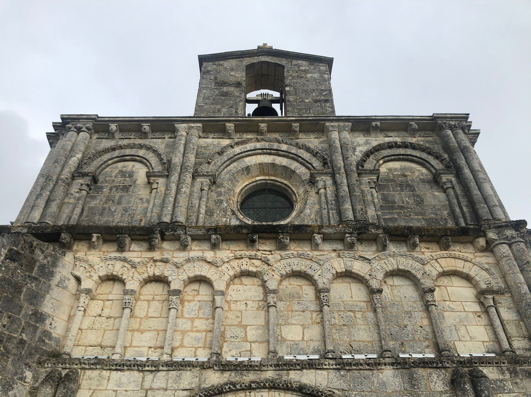 Église st Vivien景点图片