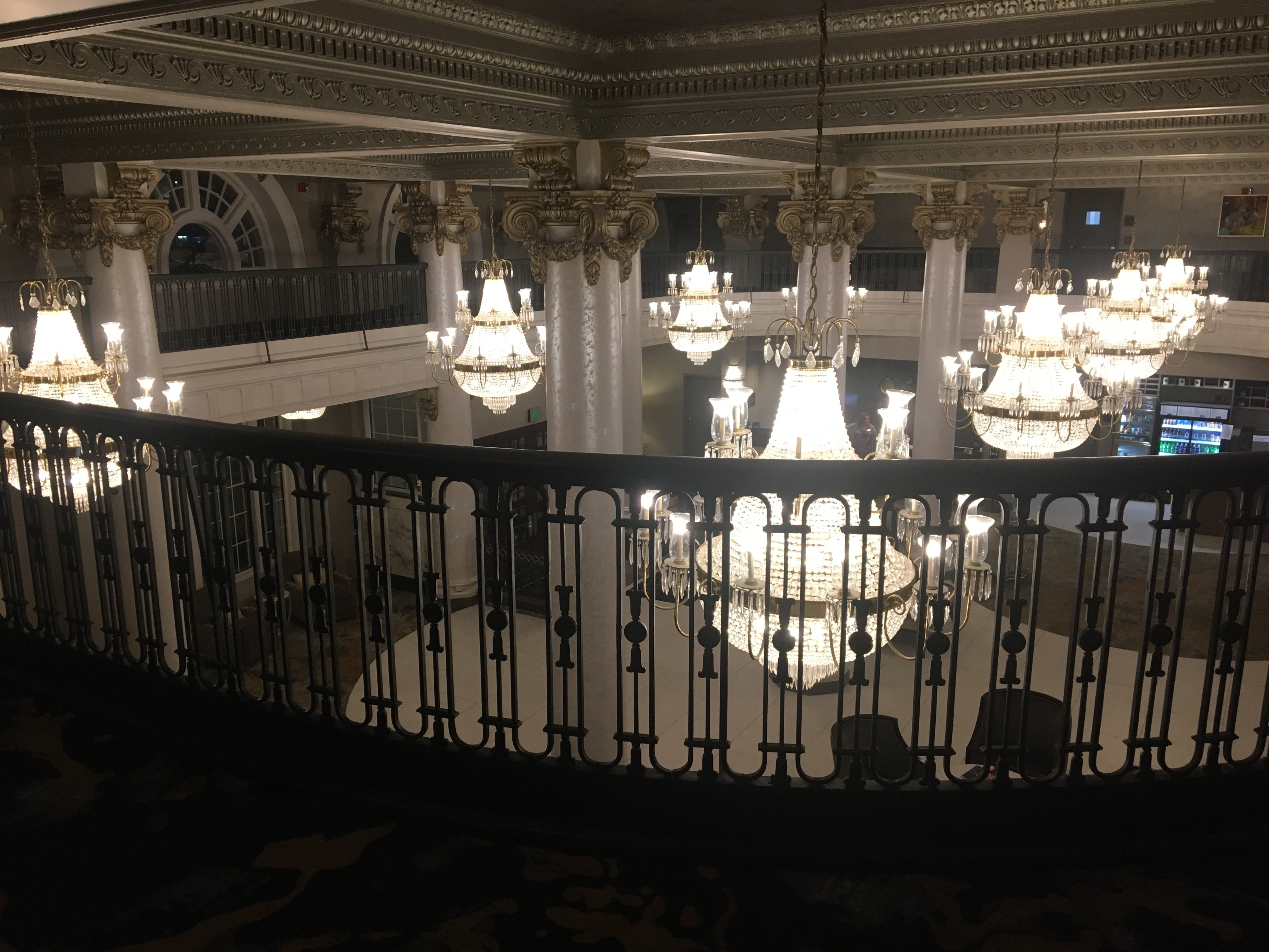 DoubleTree by Hilton Utica-浴室