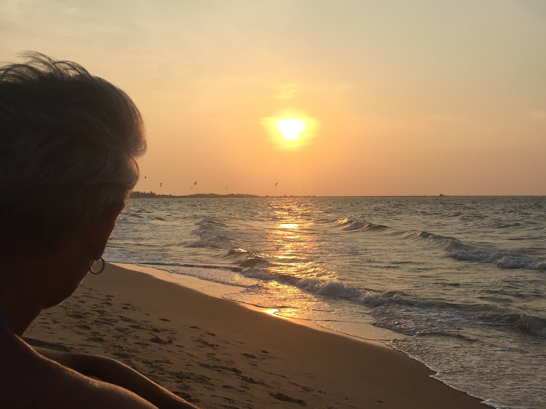 Five Trees Beach Resort Hotel主图