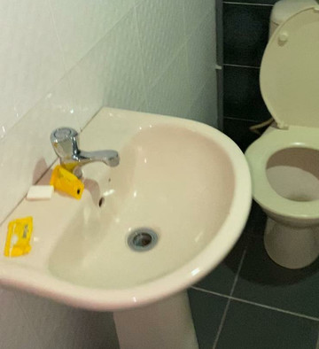 Adina Drive In Motel主图