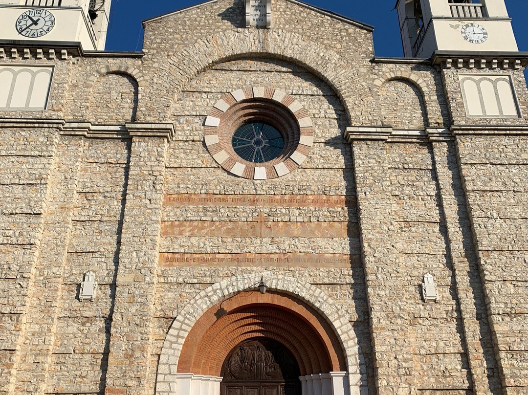 Chiesa Cristo Re景点图片