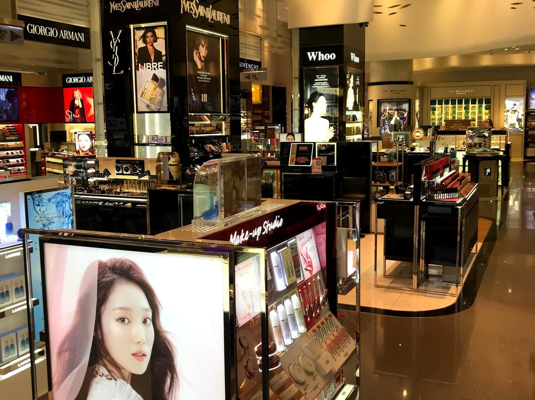 DFS旗下新加坡T广场-新加坡必去景点