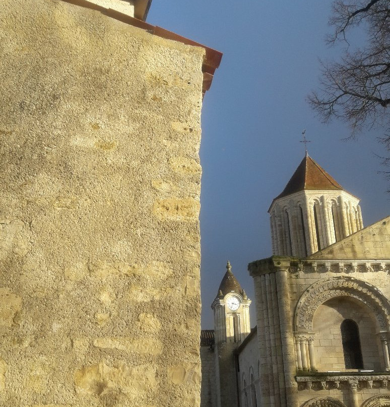L’Eglise de Surgeres景点图片