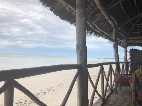 Ndame Beach Lodge主图