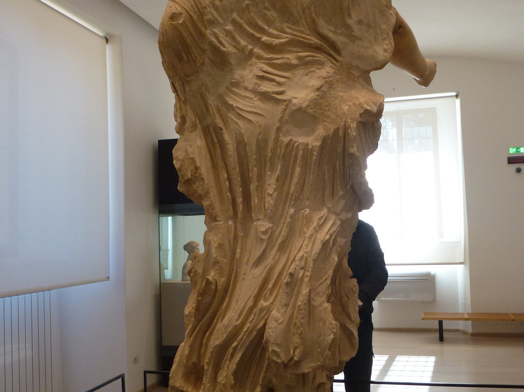 Morgantina Goddess Statue - Statua della Dea di Morgantina-Aidone必去景点