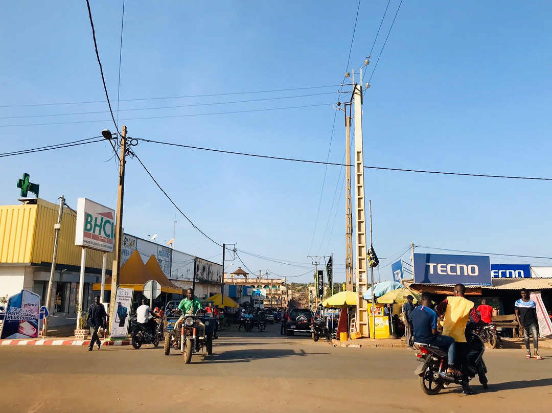 Grand Tchedal Market-Korhogo必去景点