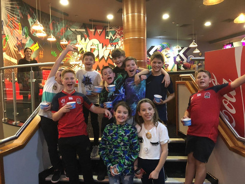 Hollywood Bowl High Wycombe-海威科姆必去景点