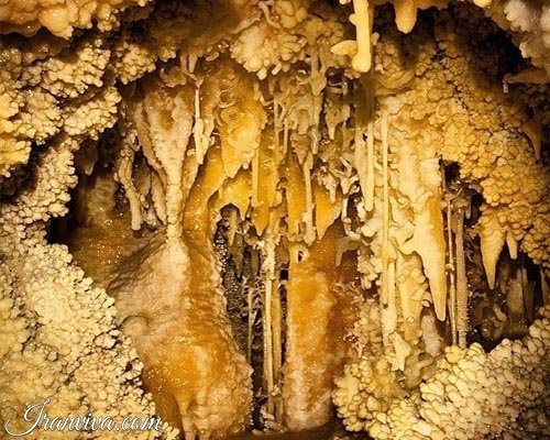 Chal-e-Nakhjir Cave-Delijan必去景点