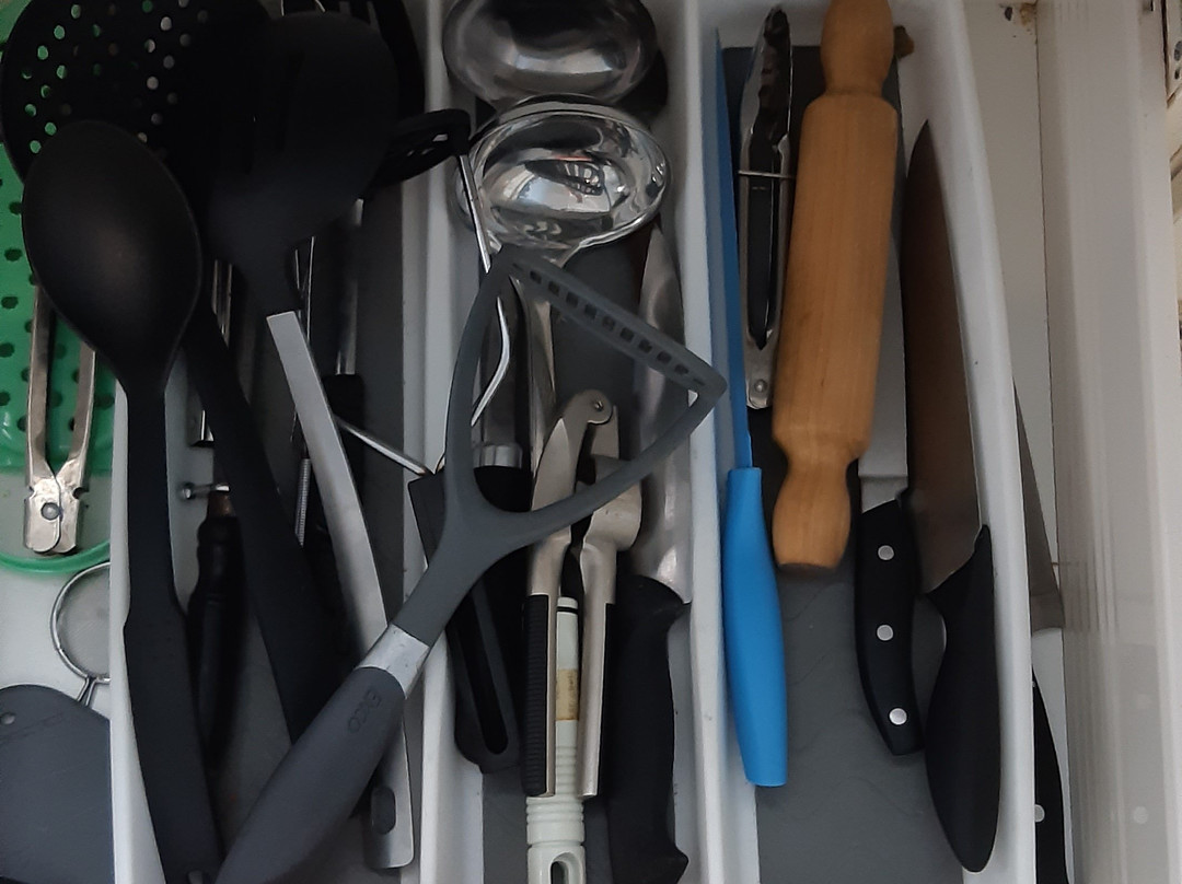 鸸鹋海滩度假酒店主图