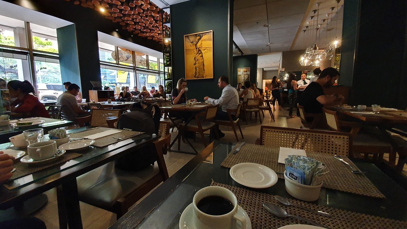 Hilton Garden Inn Belo Horizonte-餐饮