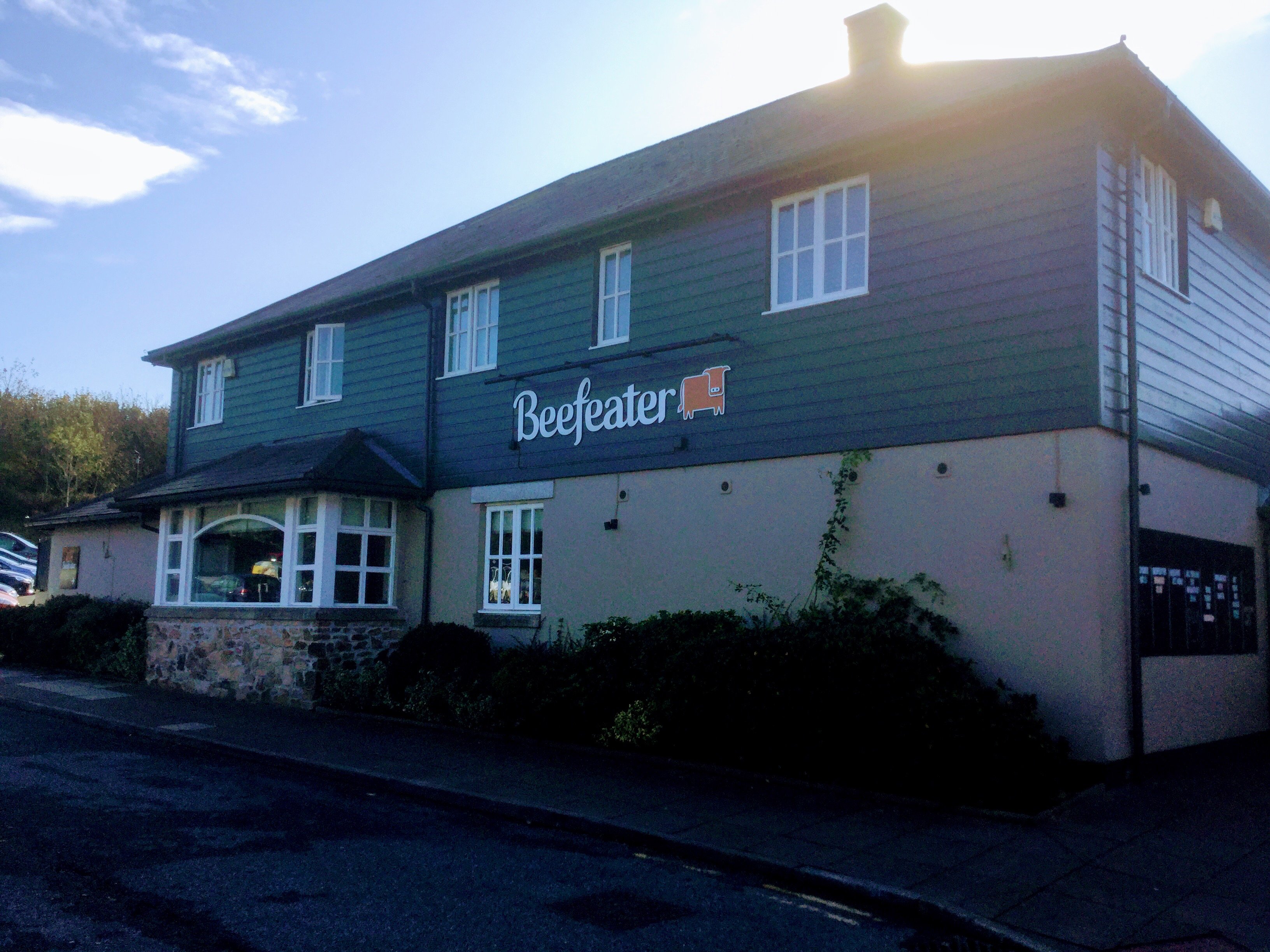 Premier Inn Truro Hotel-餐饮