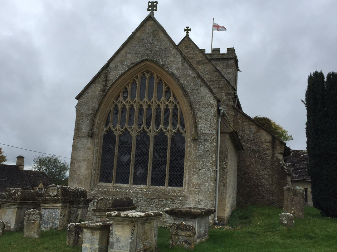 St Mary's Church-Swinbrook必去景点