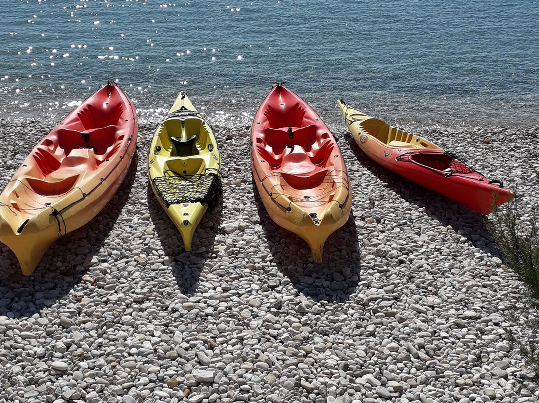 Silverland Sea Kayaking -Srebreno景点图片