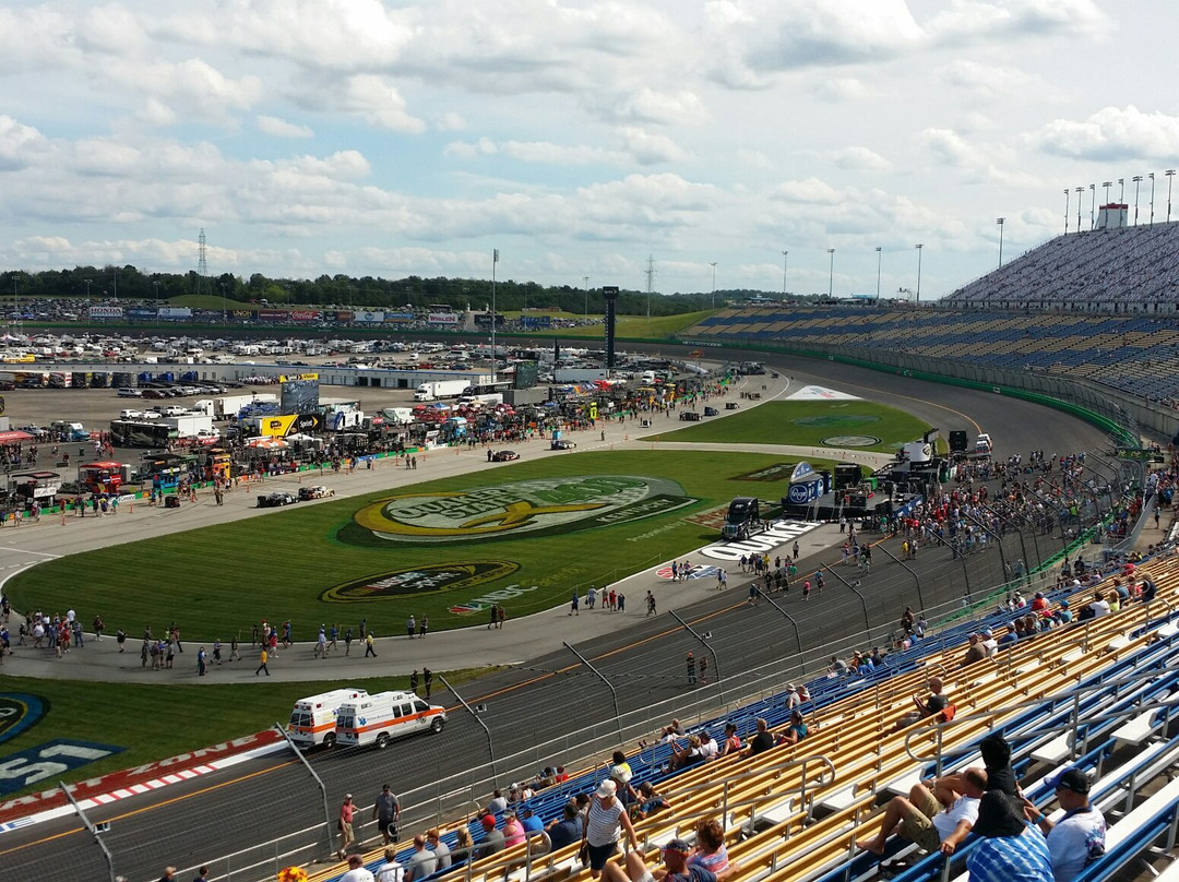 Kentucky Speedway景点图片