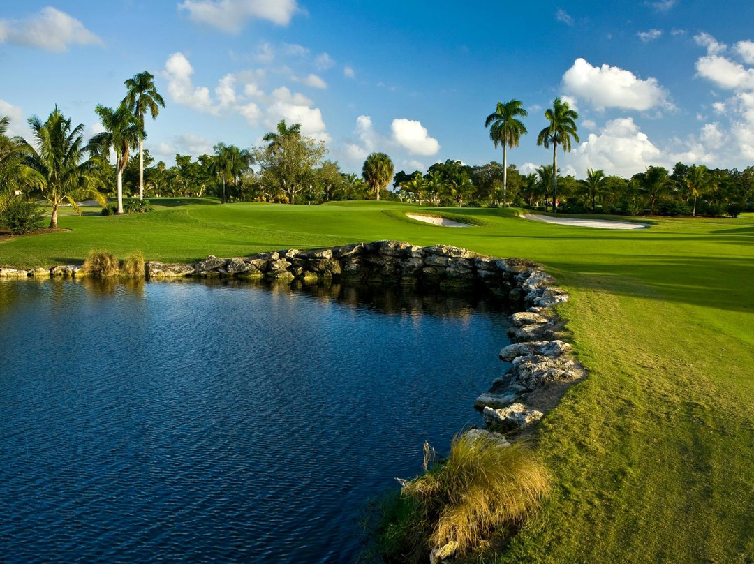Jacaranda Golf Club-种植园必去景点