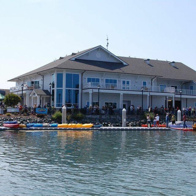 Humboldt Bay Aquatic Center景点图片