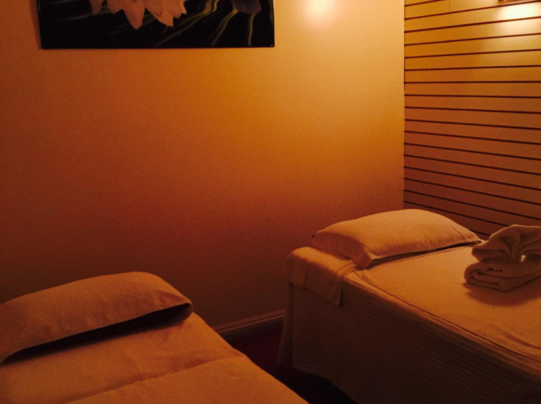 Lomita旅游景点-Carnival Foot Spa