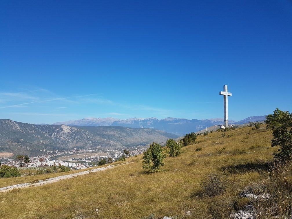 Hum Mountain景点图片