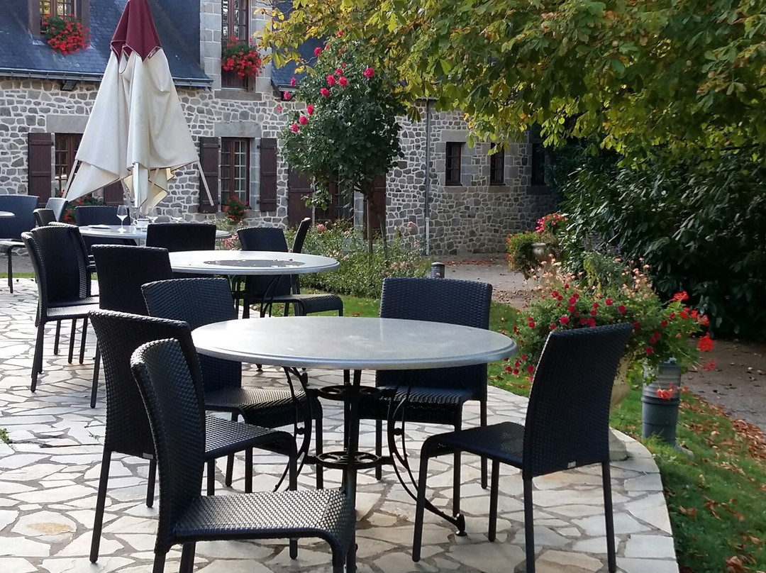 Logis Hôtel la Marjolaine主图
