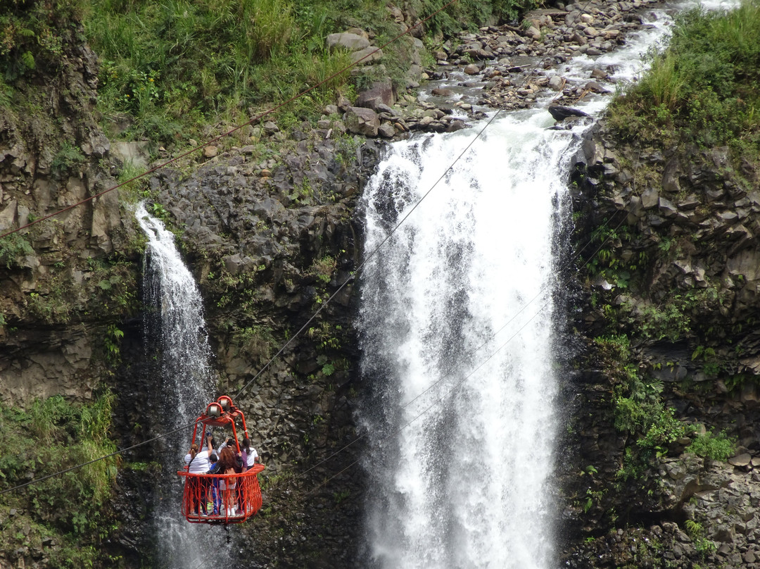 Cascada el Manto de la Novia景点图片