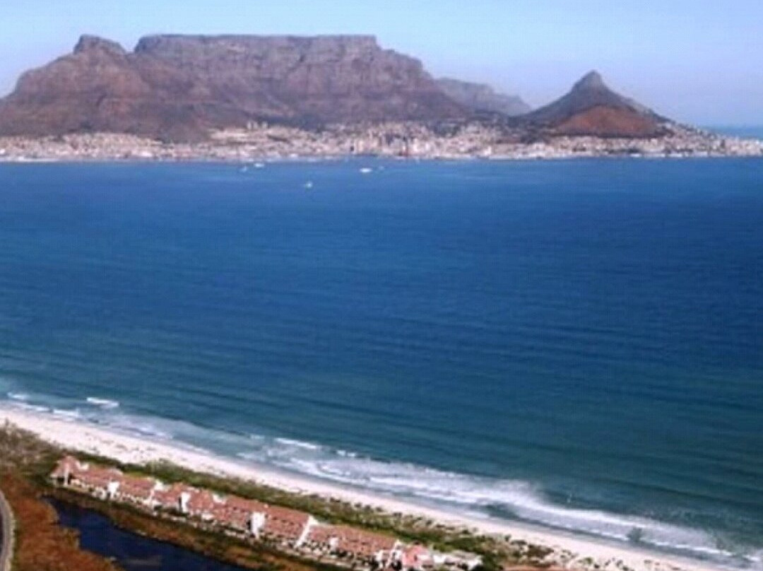 海豚湾大酒店主图