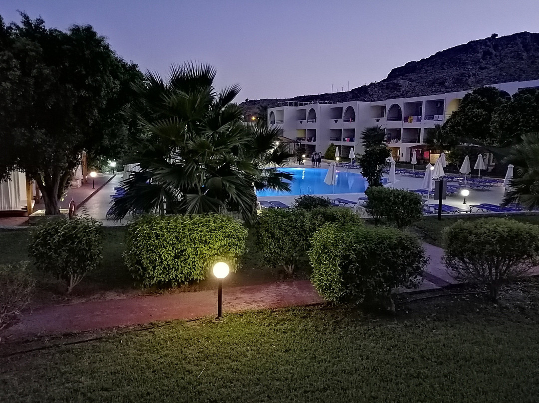 Lardos Bay Hotel主图