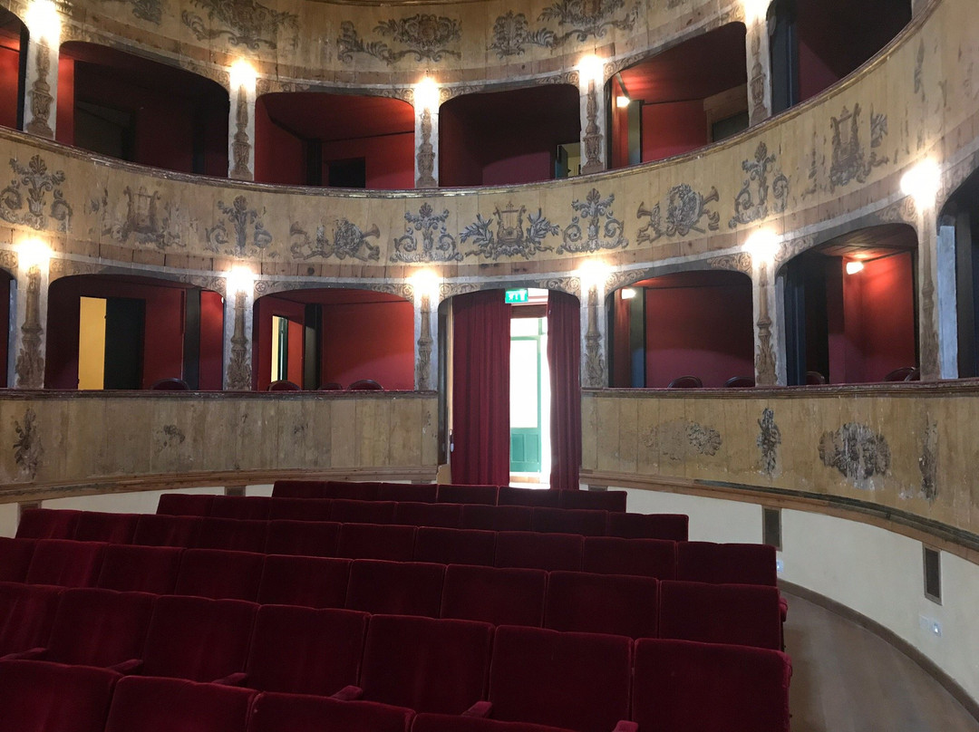 Teatro Garibaldi-马扎拉－德尔瓦洛必去景点