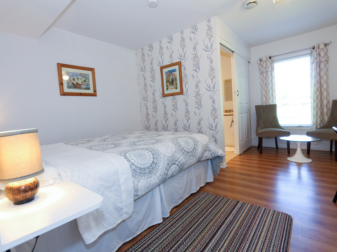 Cedar Drive Inn主图