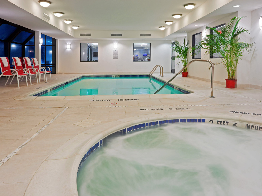 菲什基尔智选假日酒店主图