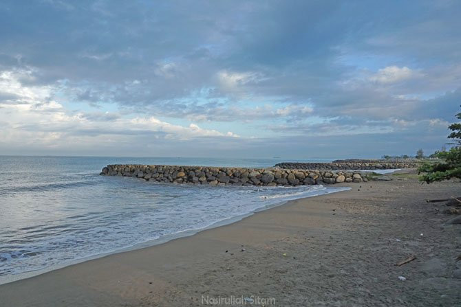 Muaro Lasak Beach-巴东必去景点