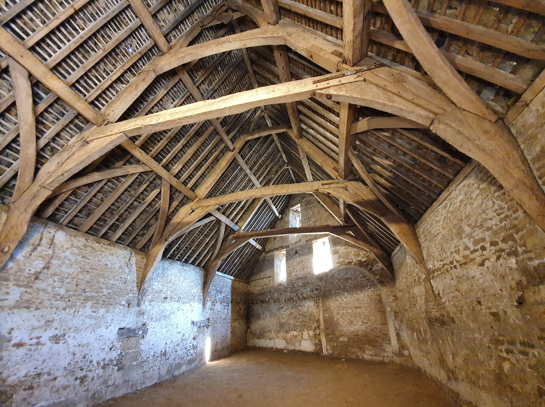 Tithe Barn-拉科克必去景点