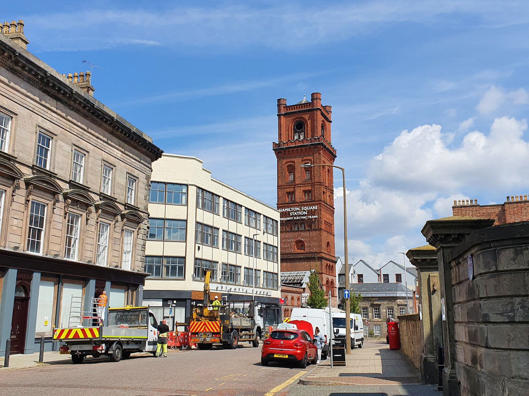 Hamilton Square Railway Station Tower景点图片