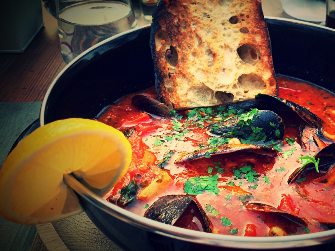 Platan Garden Restaurant & Rooms主图