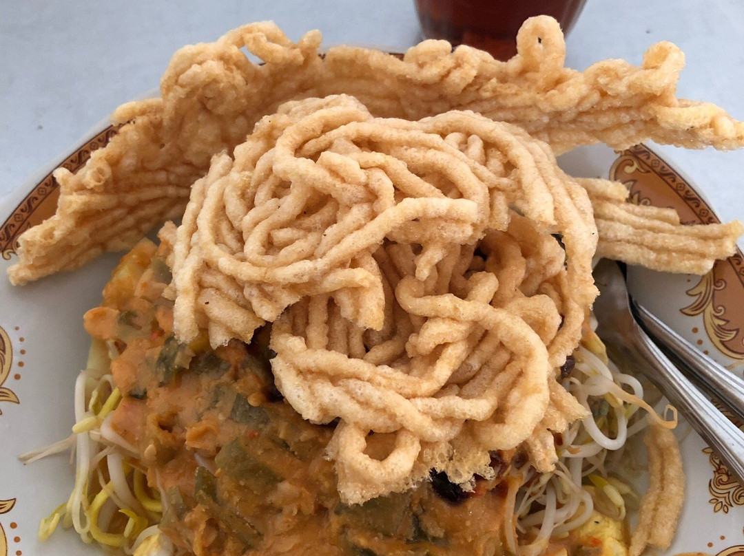 Toge Goreng Ibu Hj. Omah