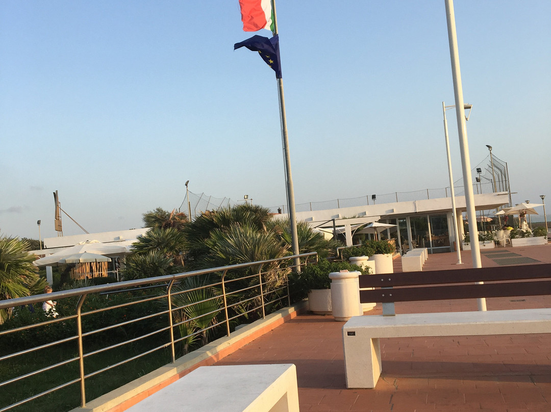 Hotel Bristol主图