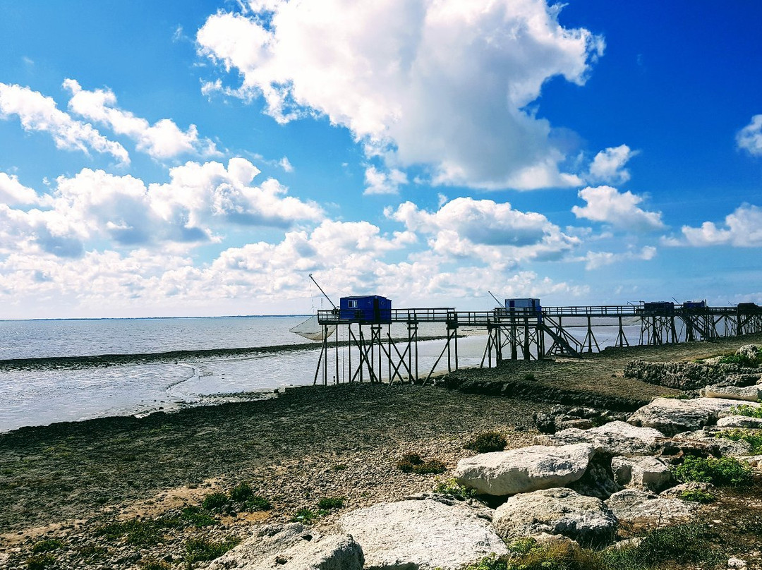 La Caleche de Madame-Port-des-Barques必去景点