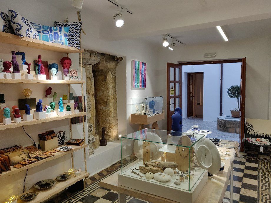 Apodo-纳克索斯必去景点