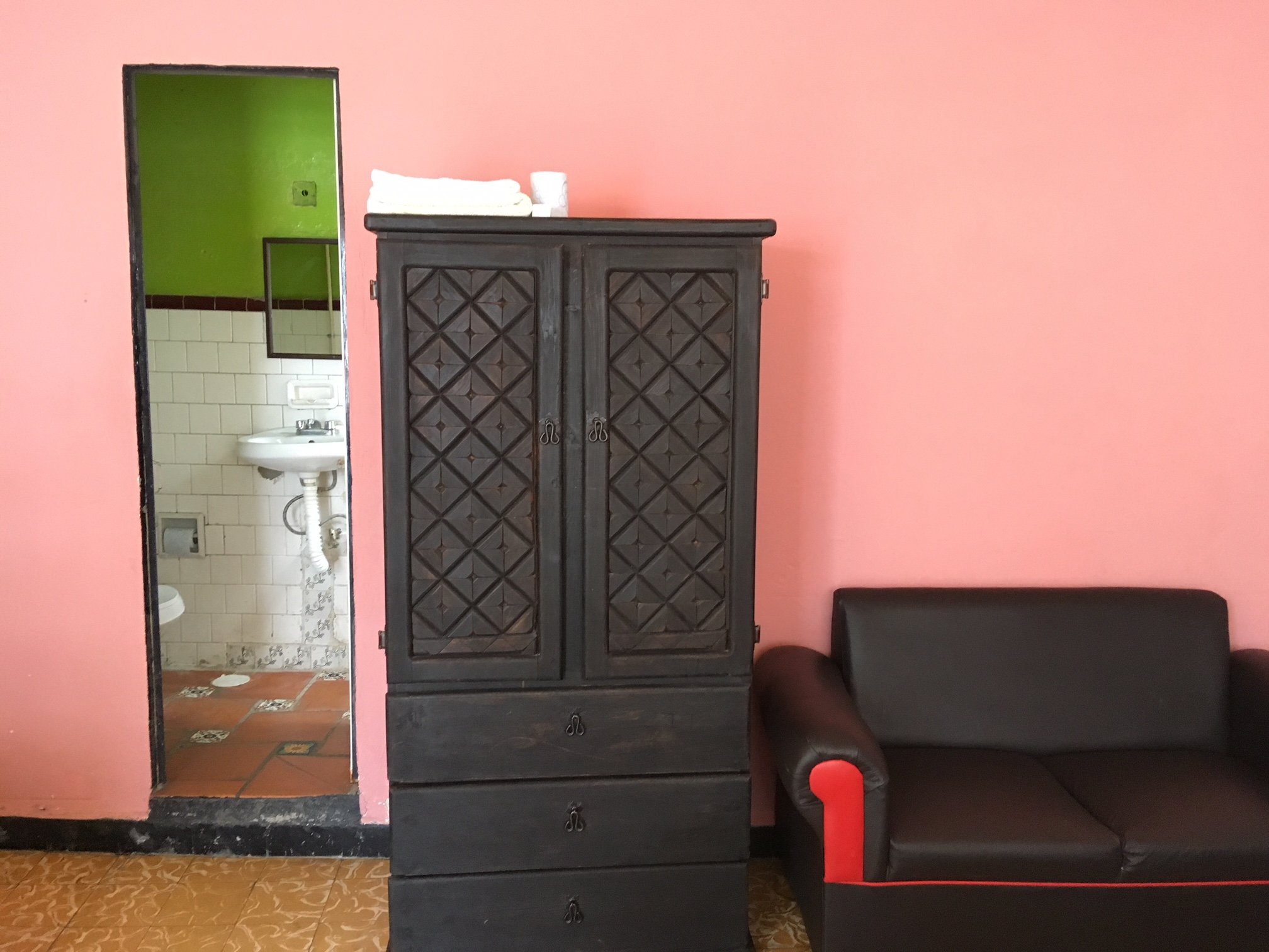 Pension Aguayo-官方